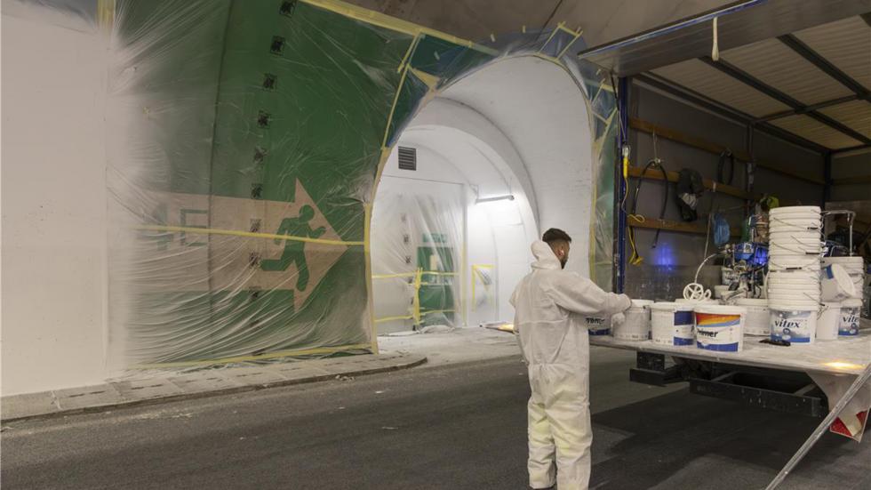 Ολυμπία Οδός: Σήραγγες που διασπούν τους ρύπους και LED φώτα παντού!